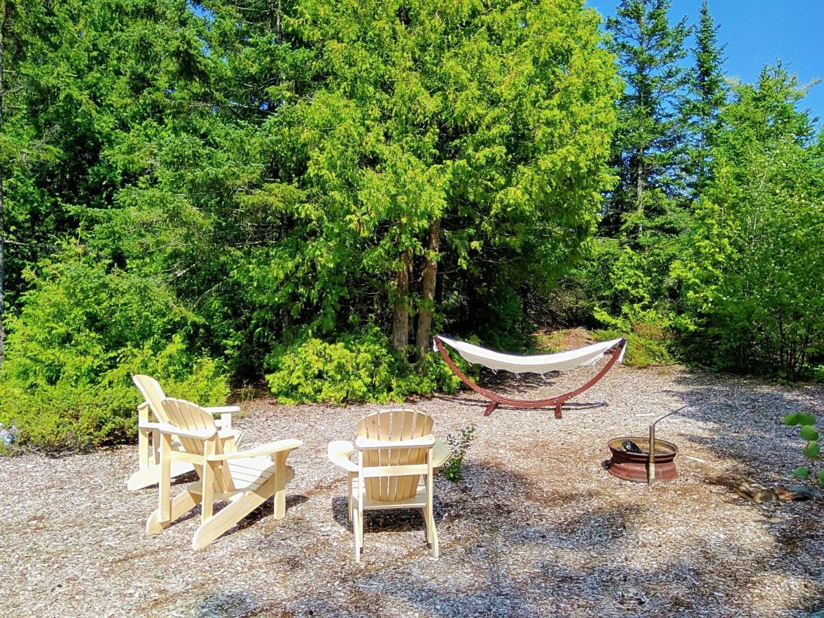 New Buddha Bing Unique Experience Cottage And Cabins Tobermory Eksteriør billede
